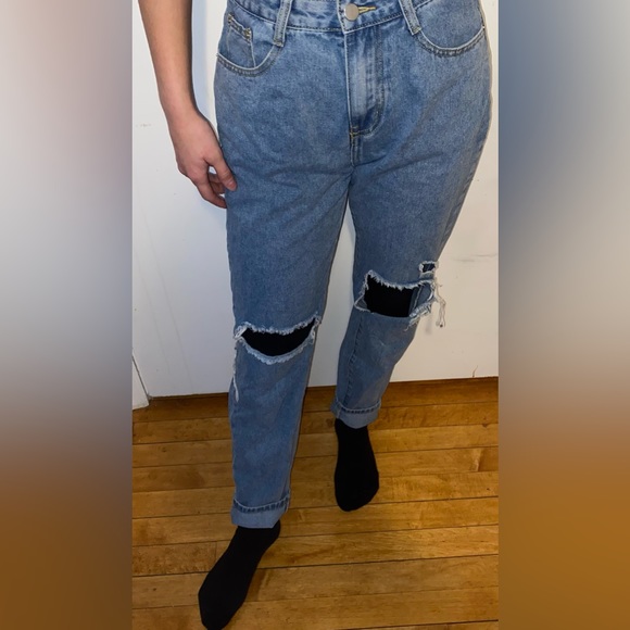Blue Jeans, size small - Picture 6 of 10